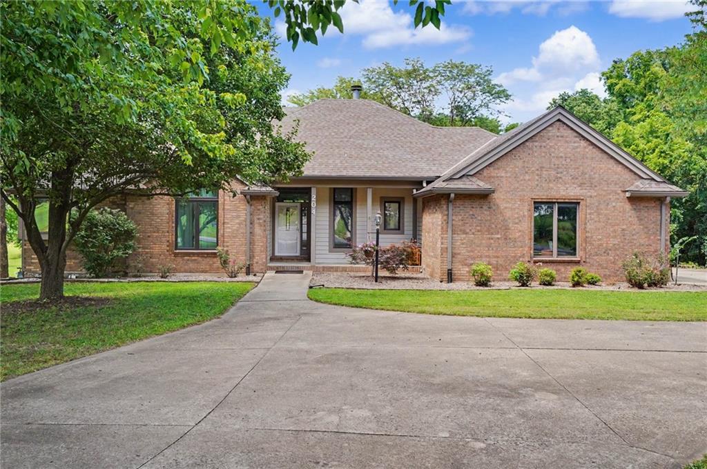 204 E High Street - Photo 1