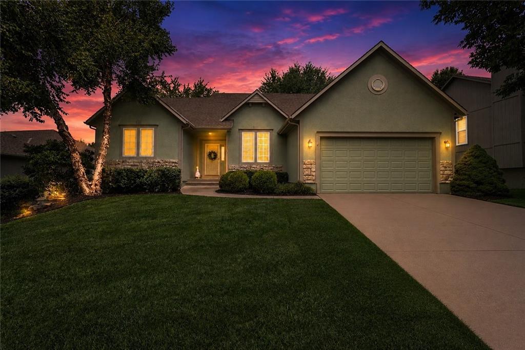 7878 W 155 Terrace
