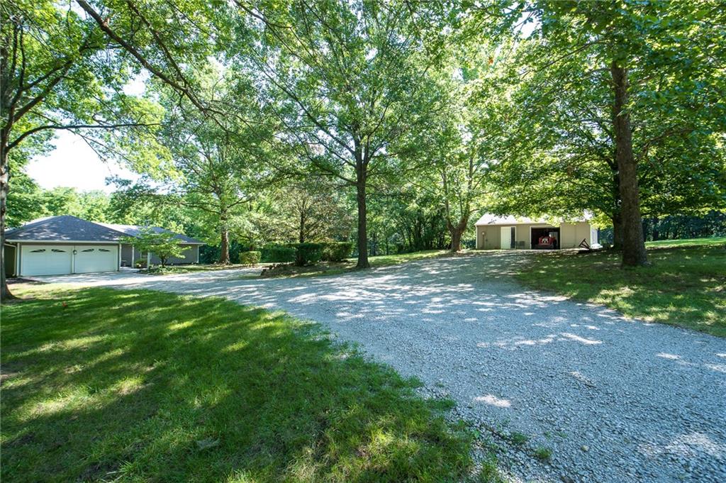 9819 Howard Road - Photo 1
