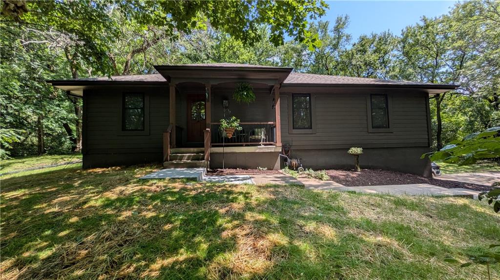 22001 S Hedge Hill Drive - Photo 1