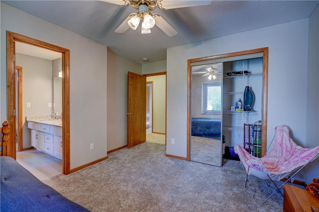 Thumbnail 33