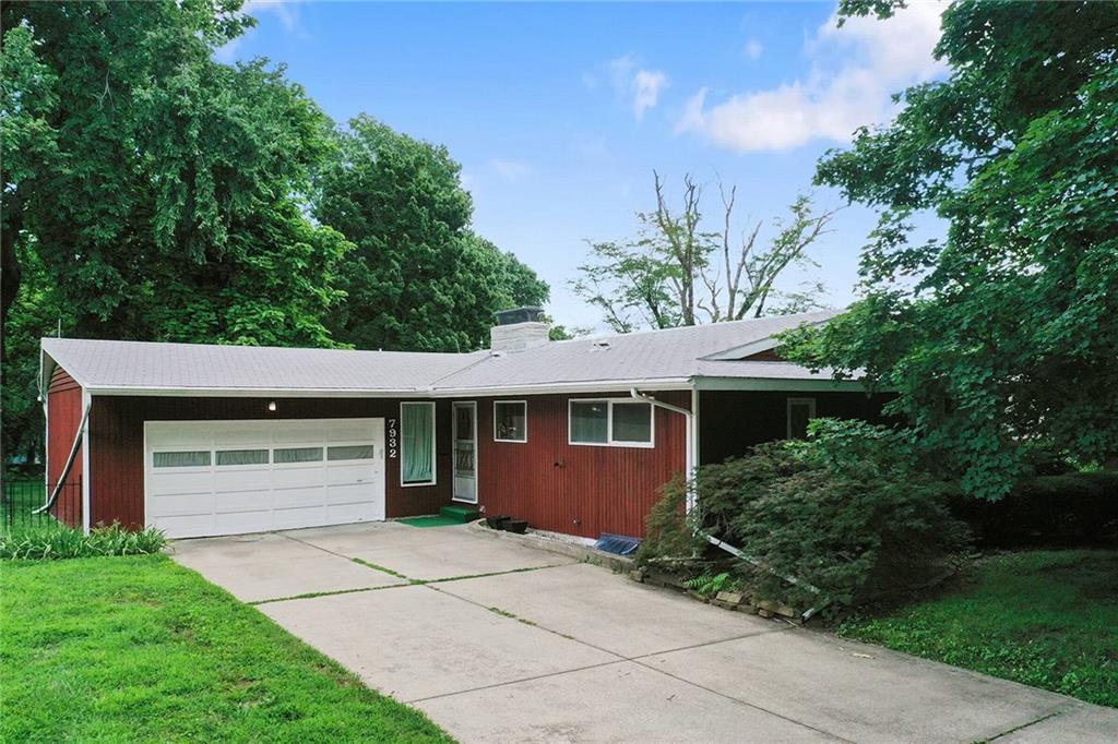 7932 Shawnee Drive - Photo 1