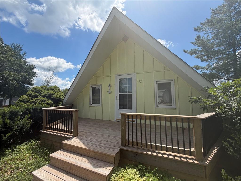 372 Lake Viking Terrace - Photo 1