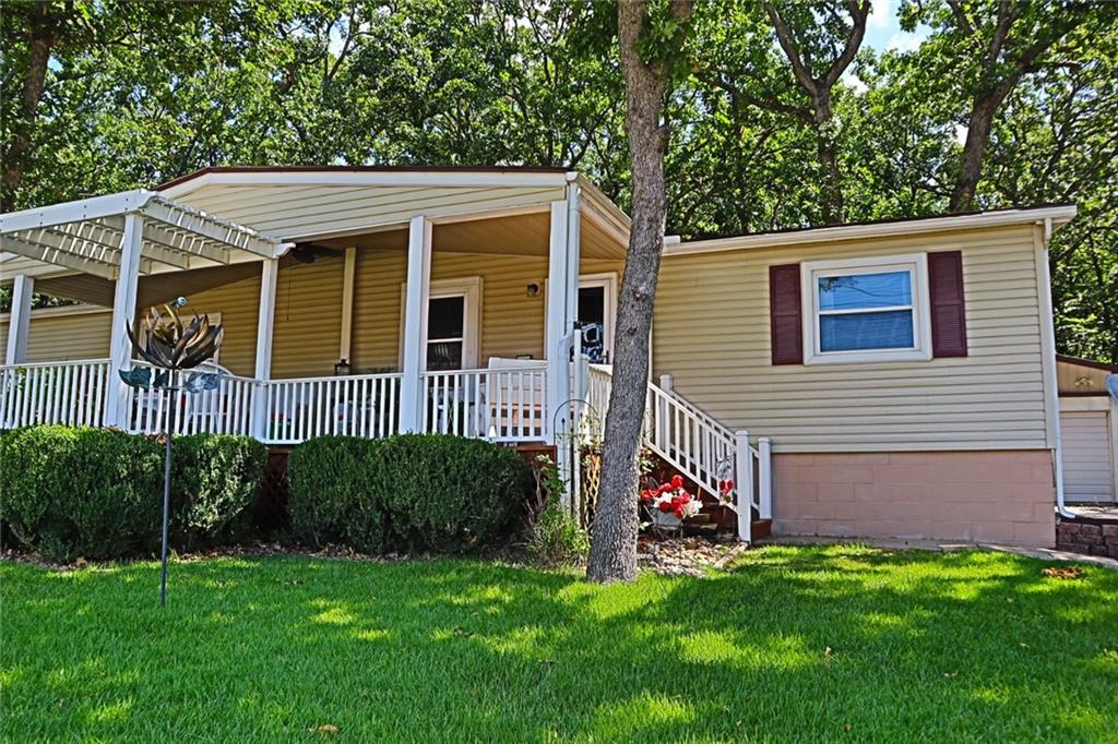 558 SE 1291st Road - Photo 1