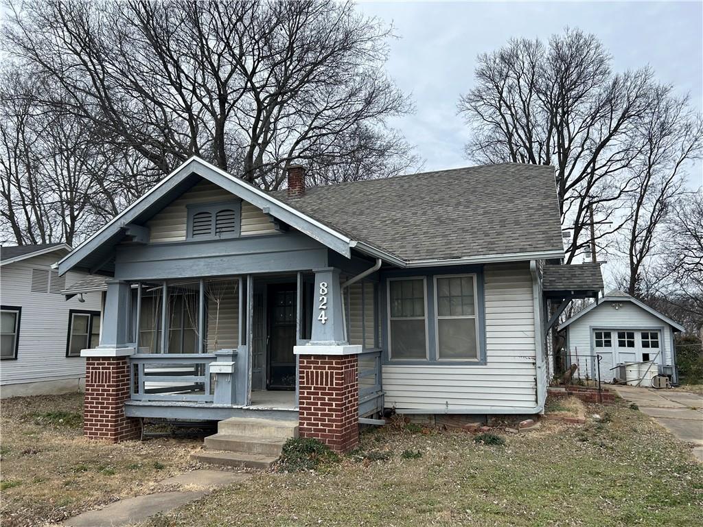 824 E Main Street - Photo 1