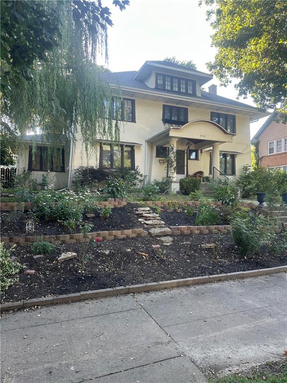 412 N Van Brunt Boulevard - Photo 1