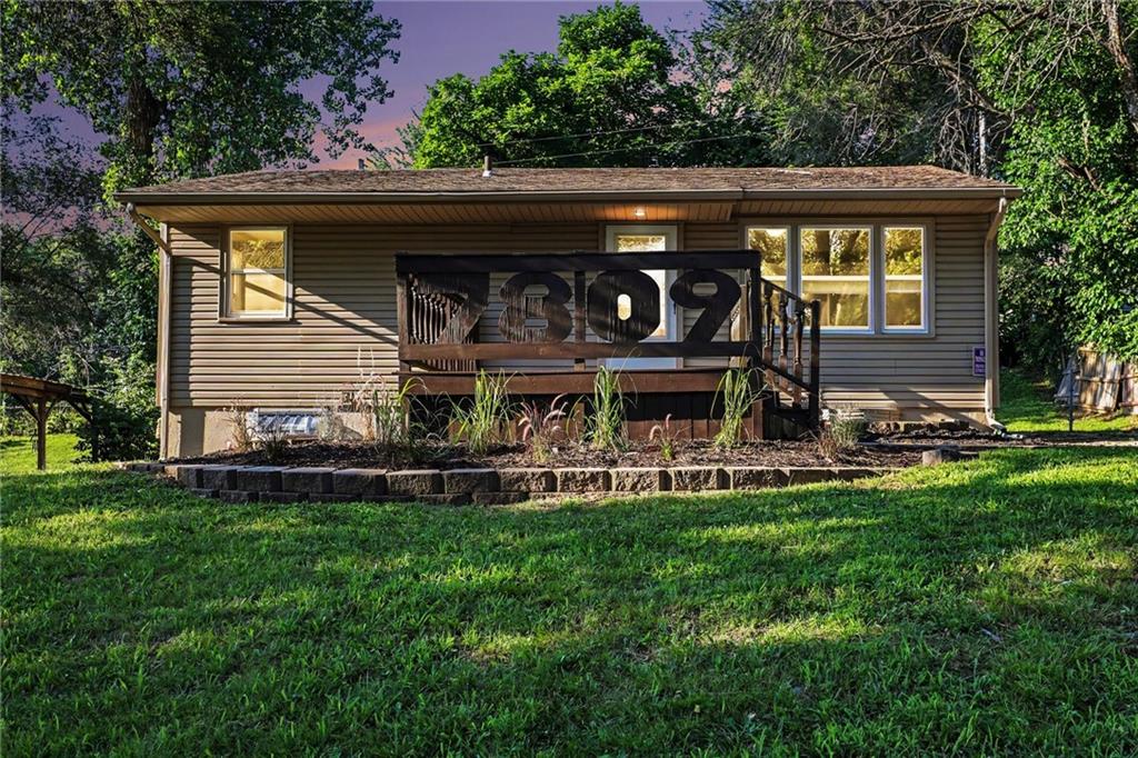 7809 E 48th Terrace - Photo 1