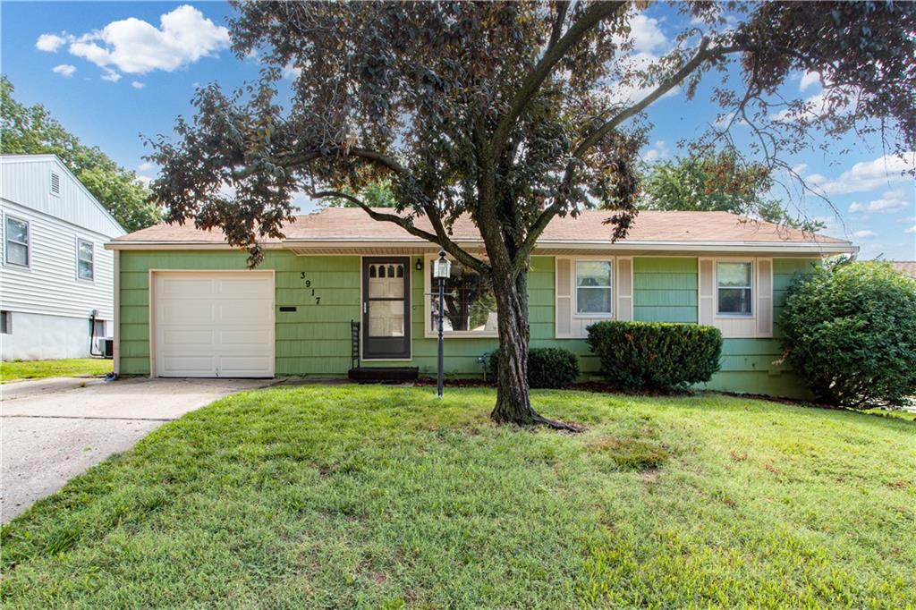 3917 S Spring Street - Photo 1
