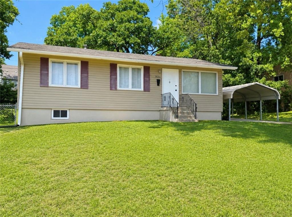 7606 E 50th Terrace - Photo 1