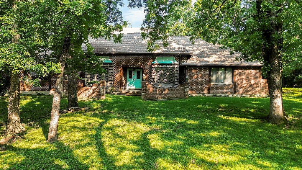 20900 Whispering Drive - Photo 1