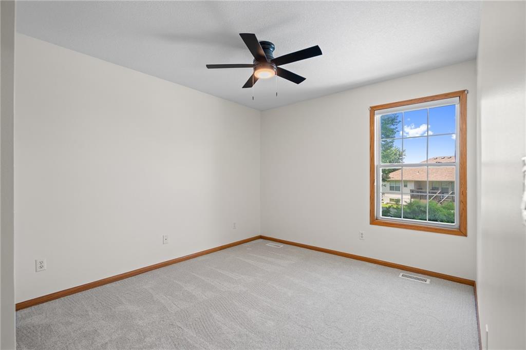 Thumbnail 27