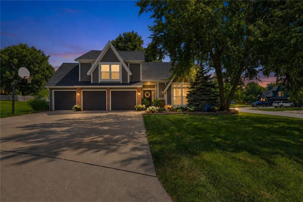 5106 Anderson Street - Photo 1