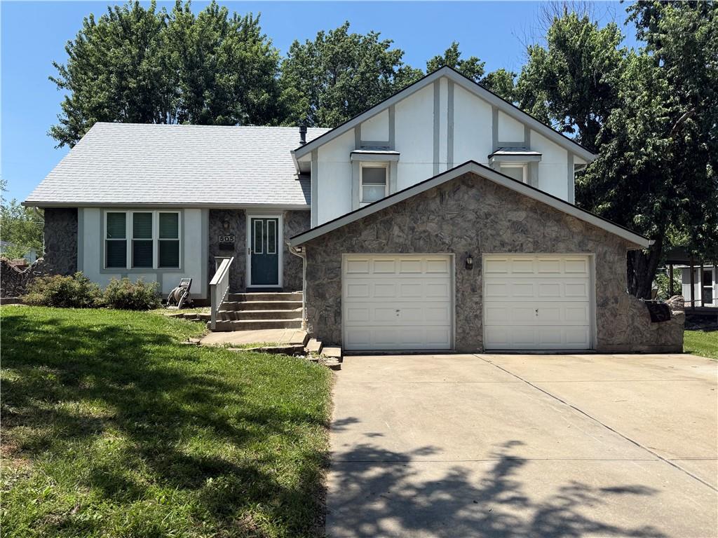 505 S Ridge Drive - Photo 1