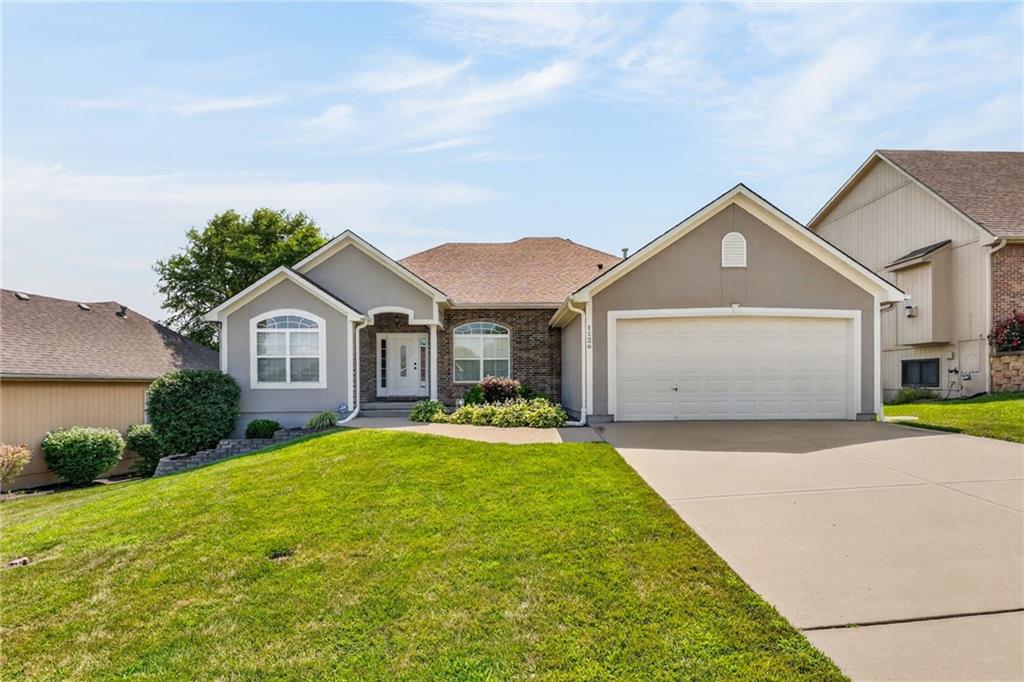 1126 N Glenview Avenue - Photo 1