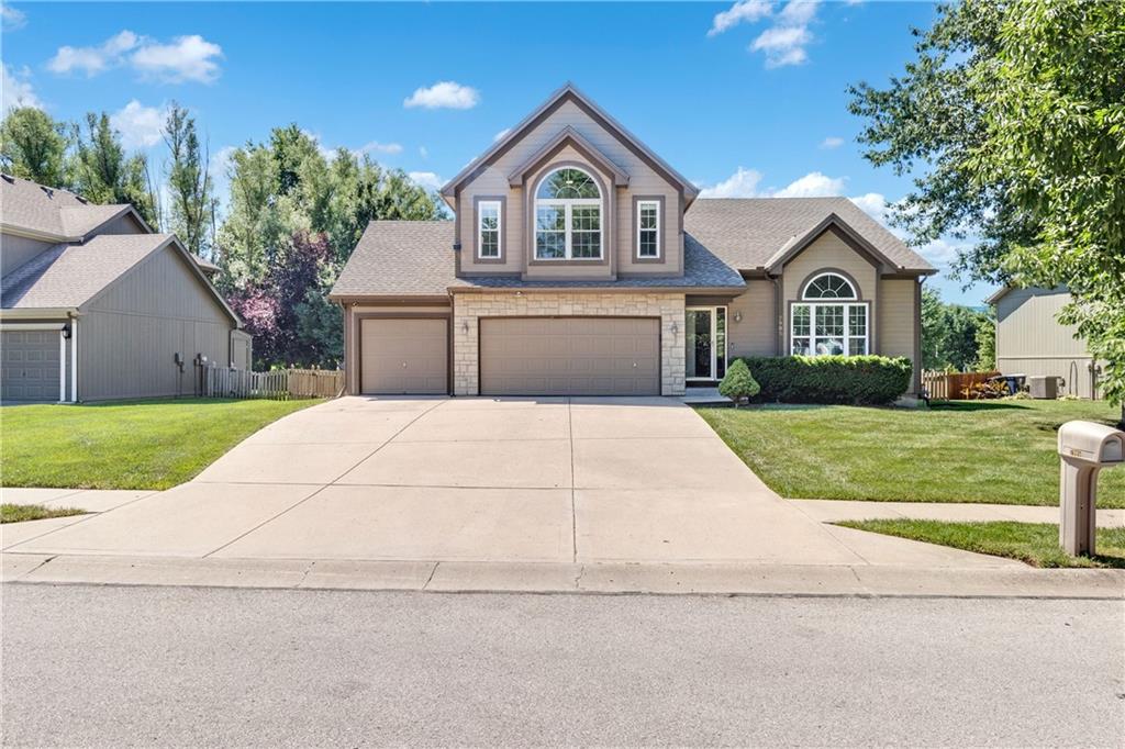 7905 NE 112th Street - Photo 1