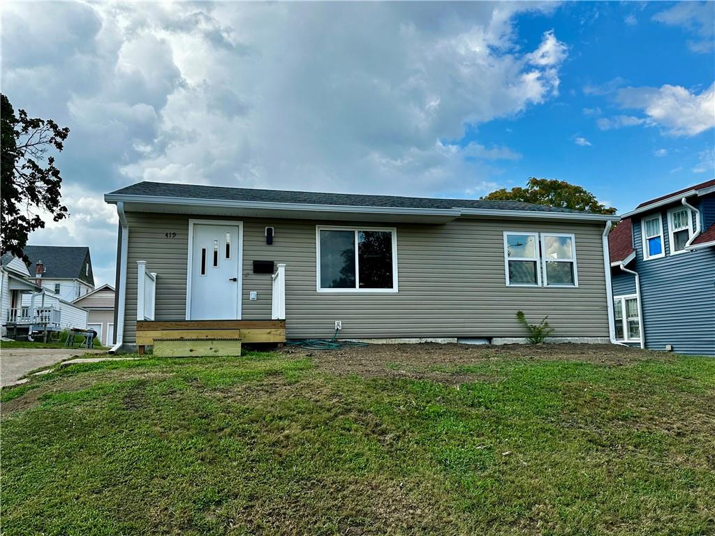 419 E 3rd Street - Photo 1