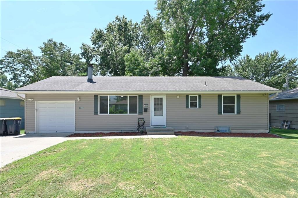 4505 E 112th Street - Photo 1