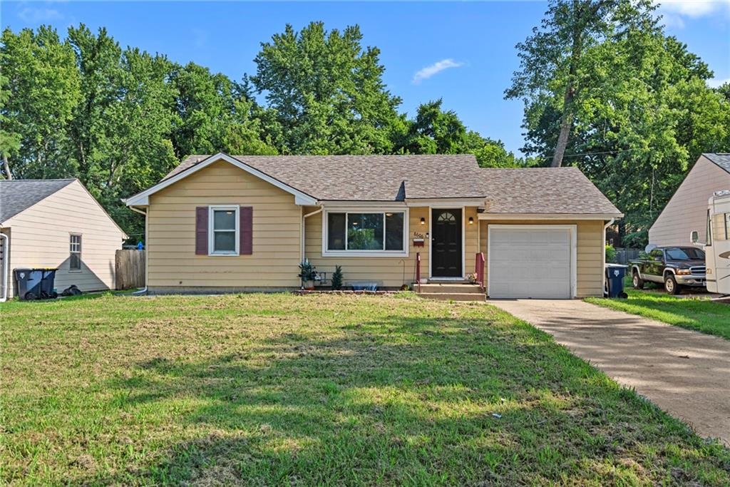 8606 E 79th Street - Photo 1