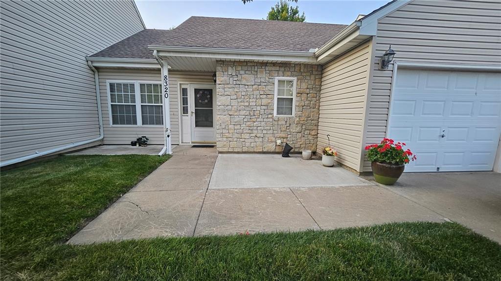 8320 Waverly Avenue - Photo 1