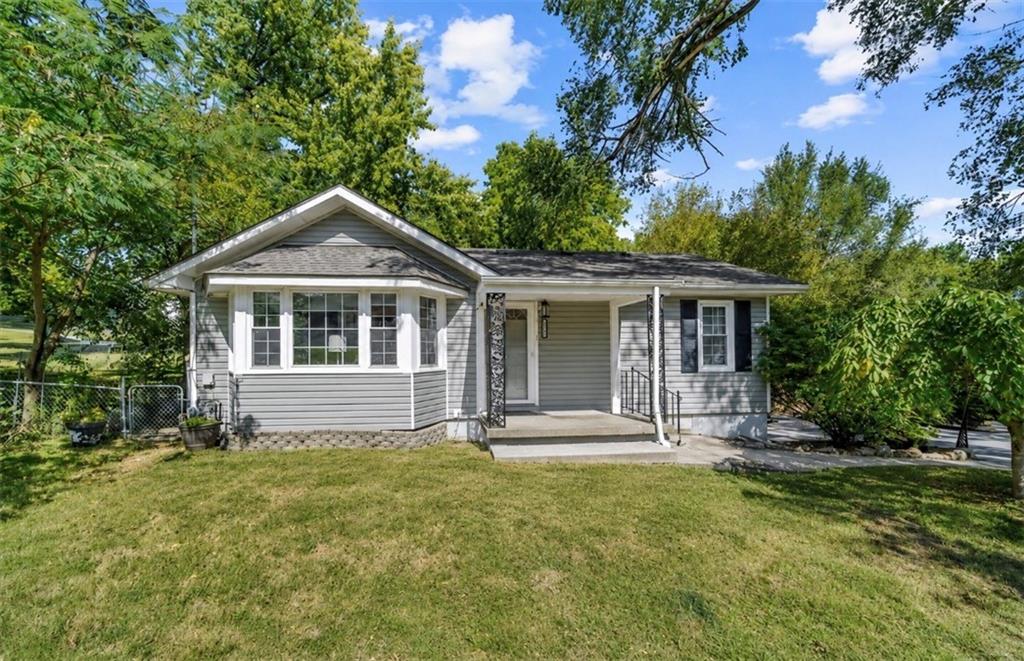 6240 Leavenworth Road - Photo 1