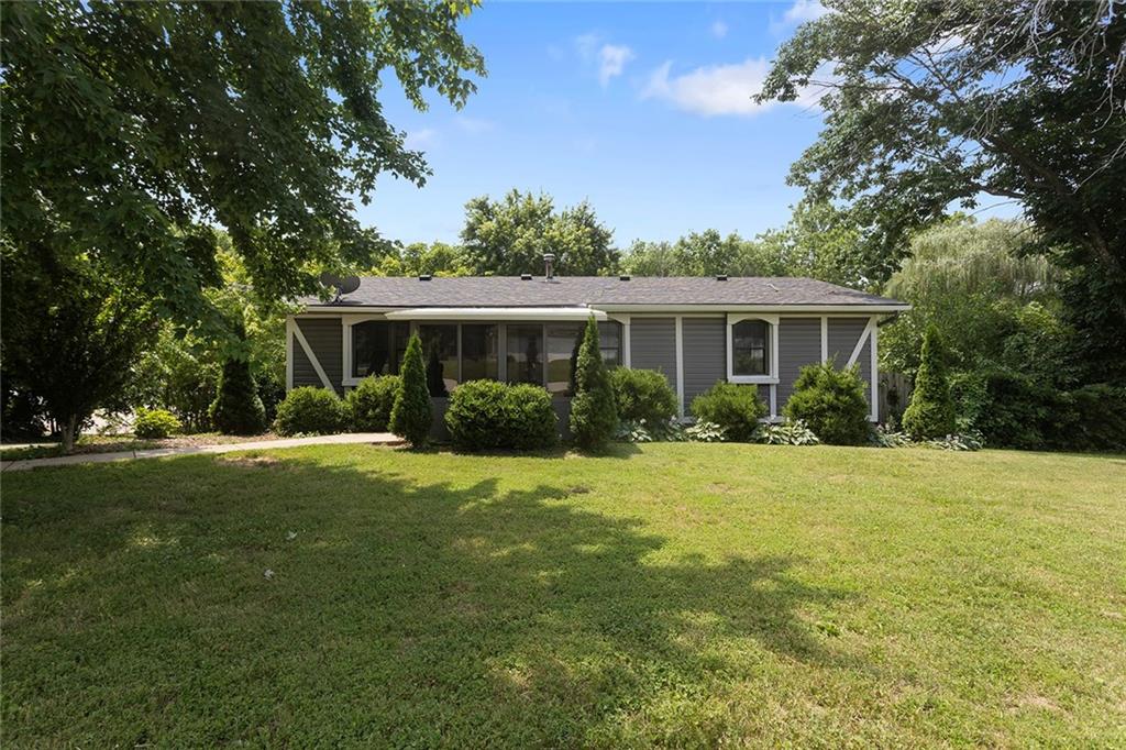 913 Roncelli Road - Photo 1