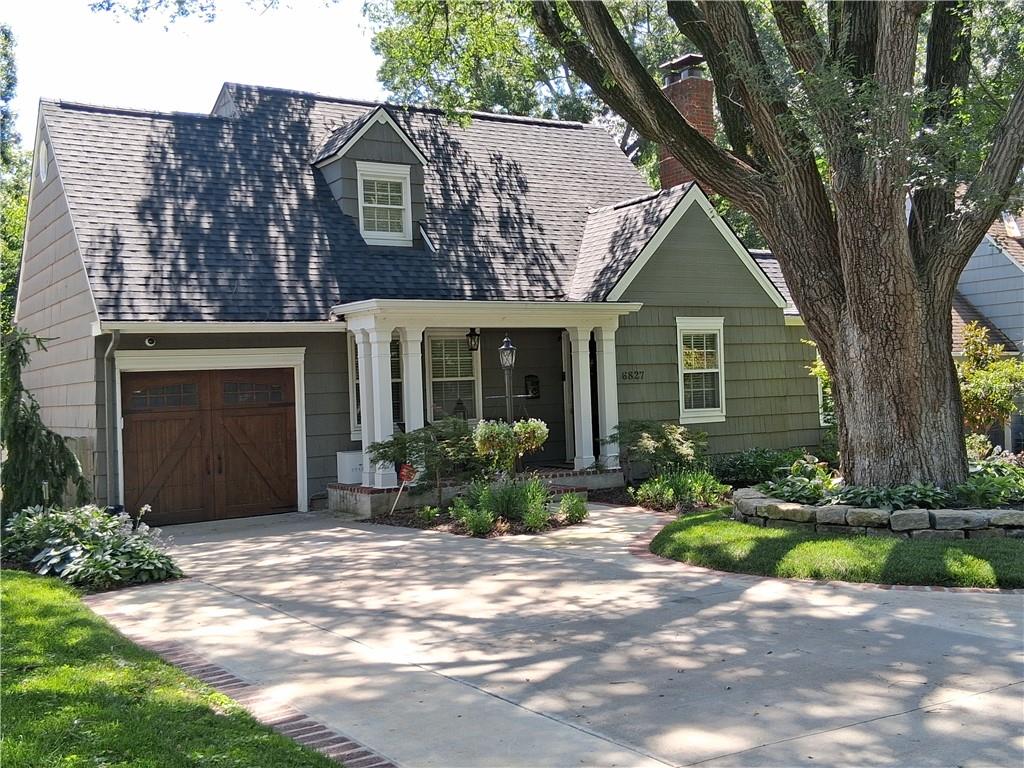 6827 El Monte Street - Photo 1