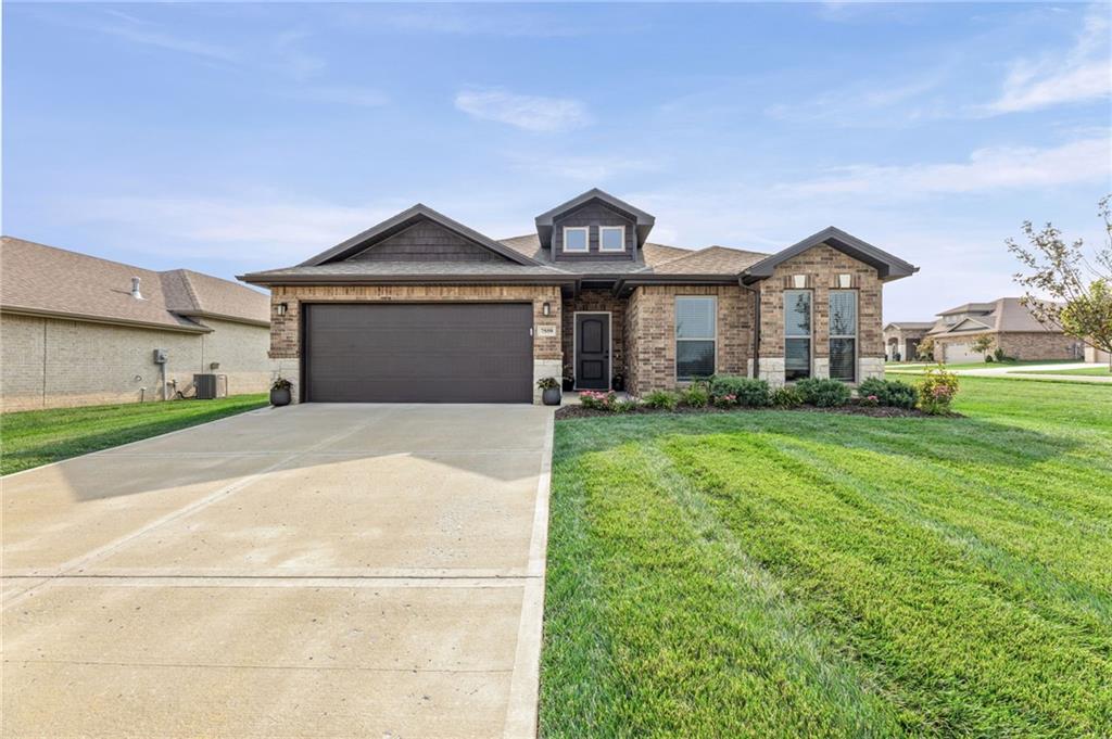 7559 Arapahoe Drive
