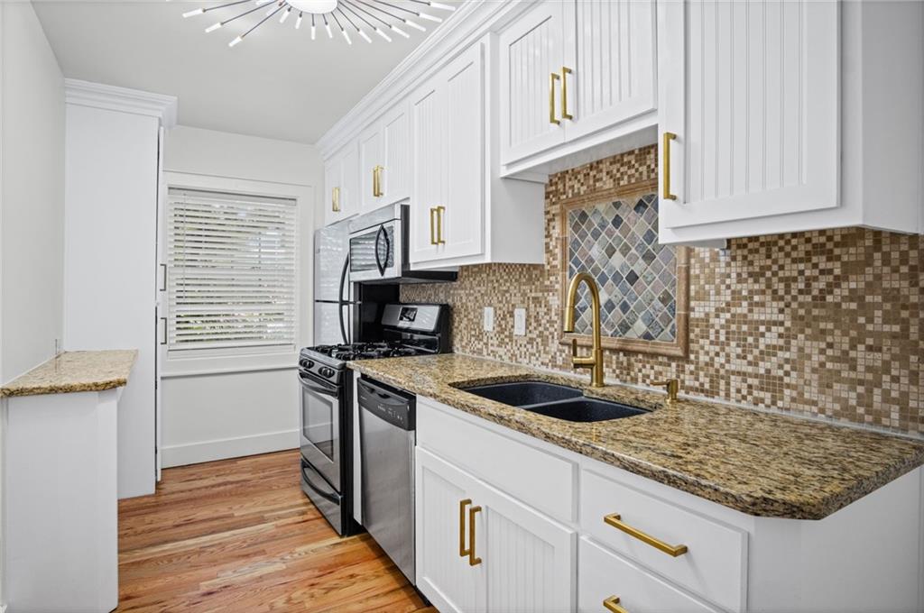 1207 W 45th Street #3E - Photo 1