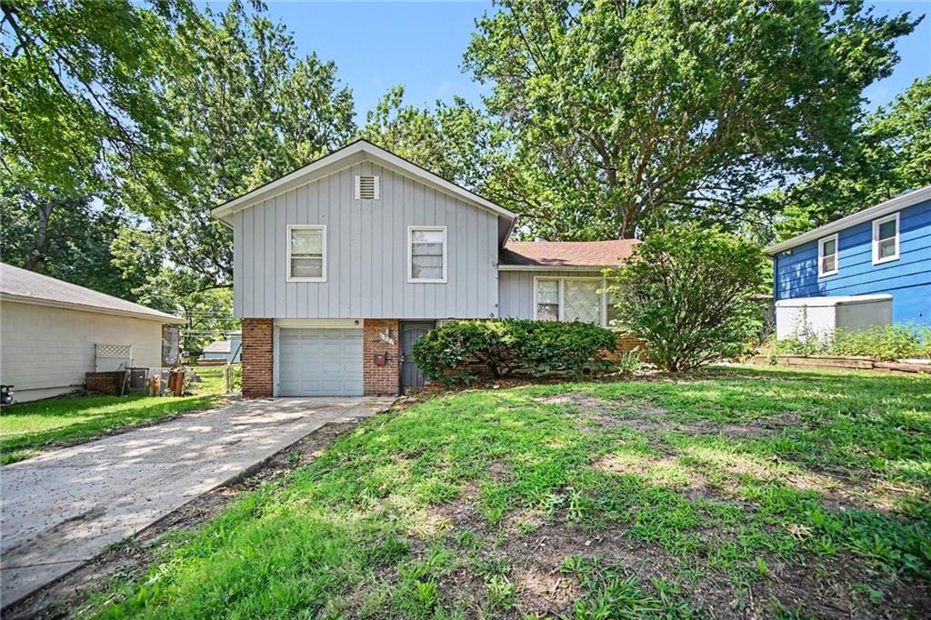 8007 E 93rd Street - Photo 1