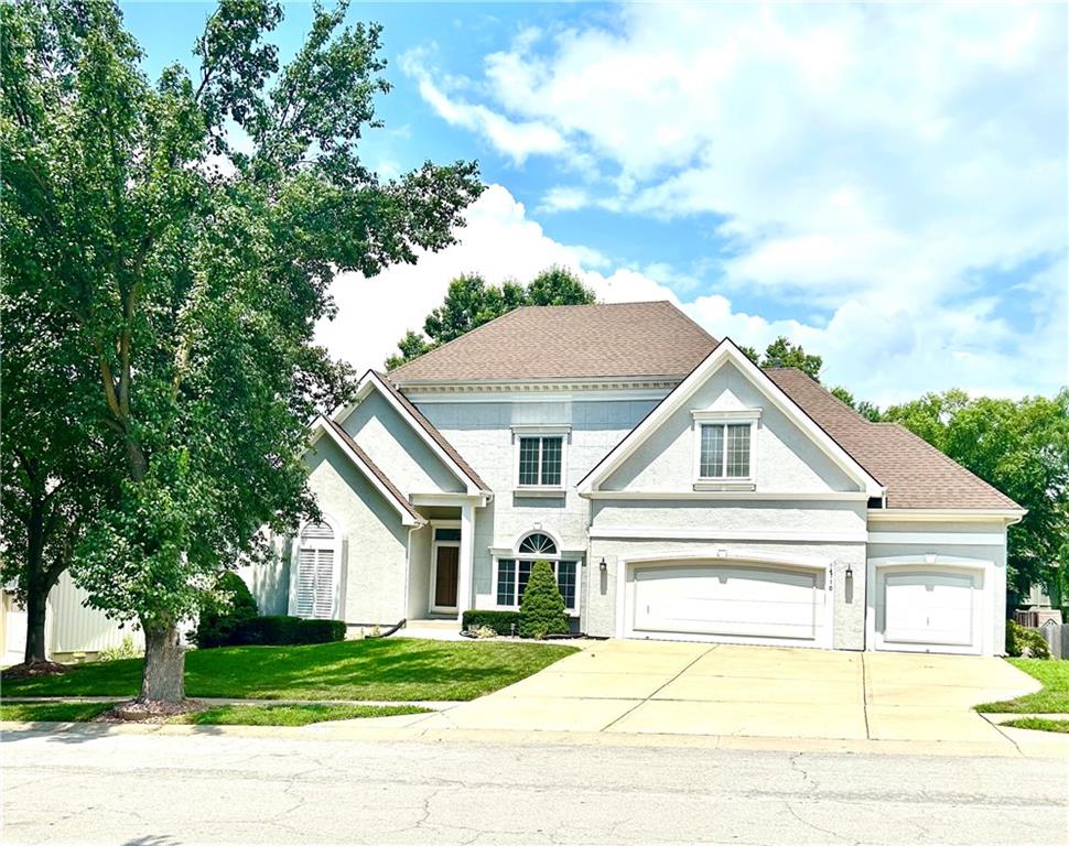 4710 NE 60th Terrace - Photo 1