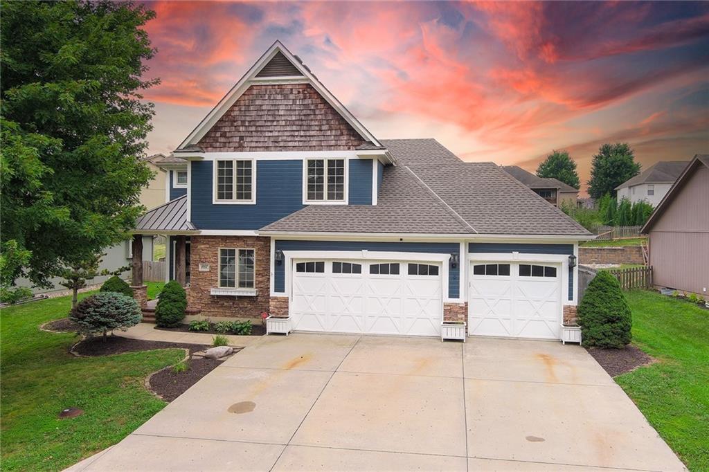 1007 Burr Oak Lane - Photo 1