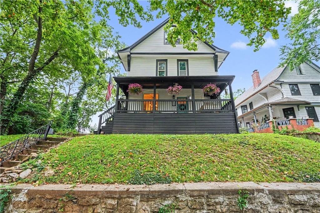 3630 Bell Street - Photo 1