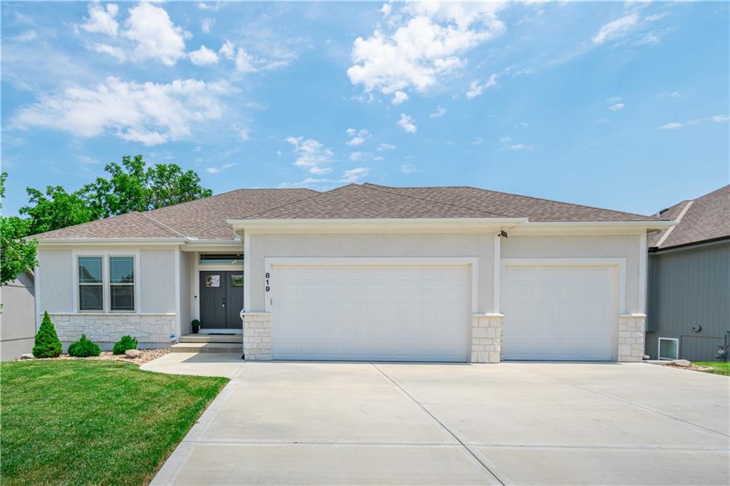 819 Old Paint Road - Photo 1