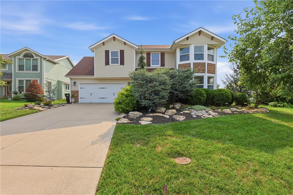16201 Kevin Lane - Photo 1