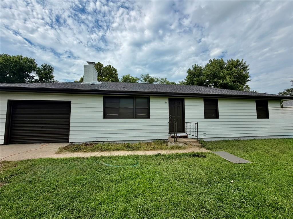 502 JENNIFER Lane - Photo 1