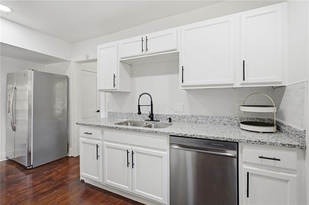 Thumbnail 54