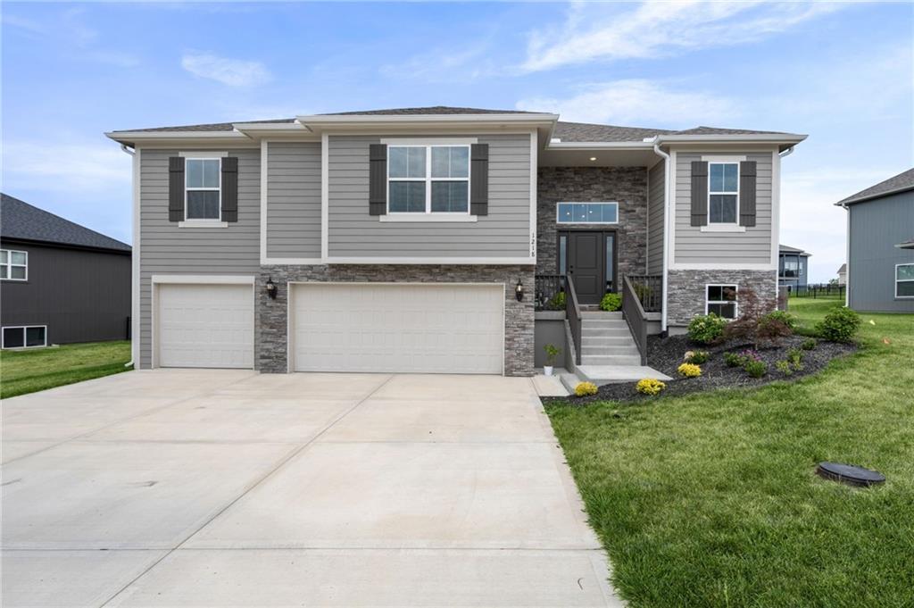 1218 NE 122nd Street - Photo 1