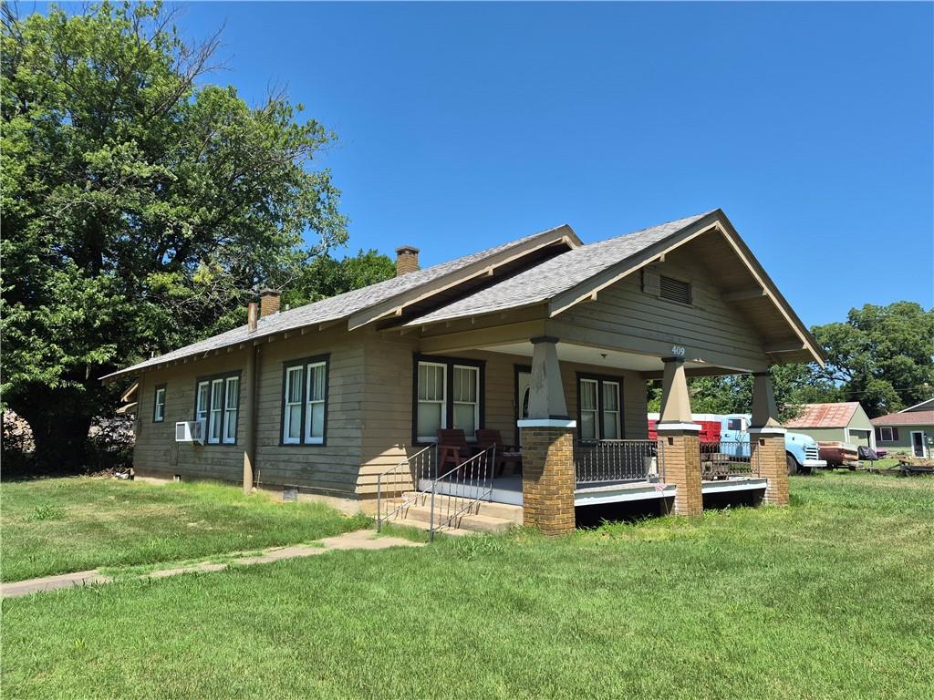 409 Wyandotte N/A - Photo 1