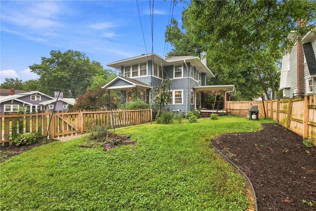 5900 Oak Street - Photo 1