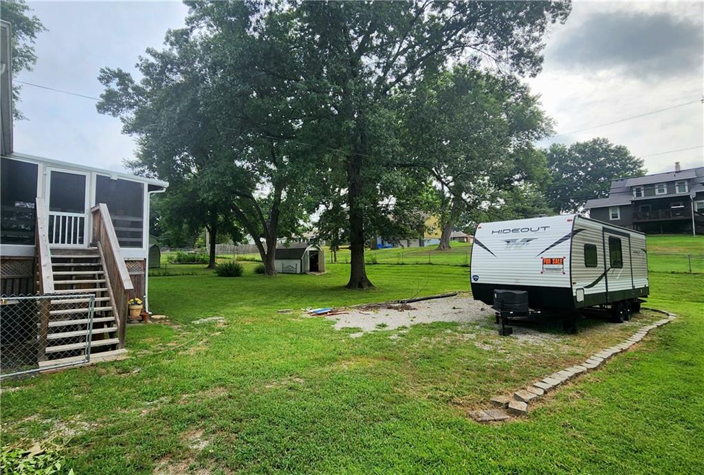 Thumbnail 44