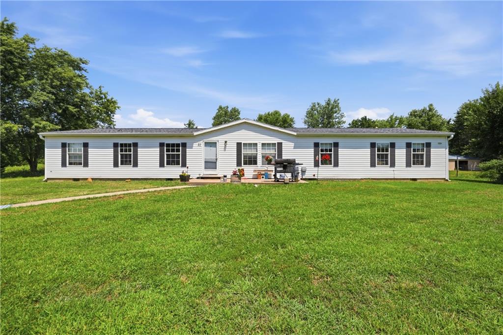 31 SW 600th Road - Photo 1