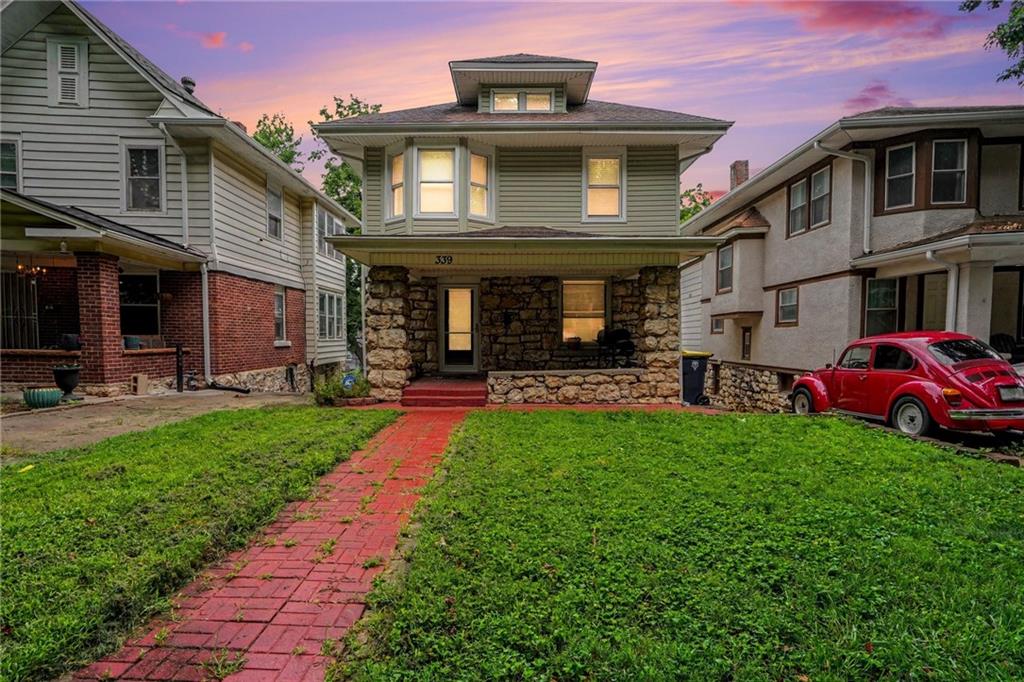 339 Spruce Avenue - Photo 1