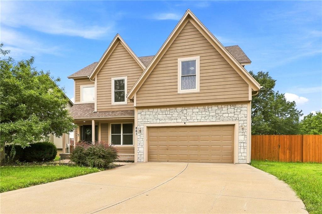 883 S Clearwater Creek Drive - Photo 1