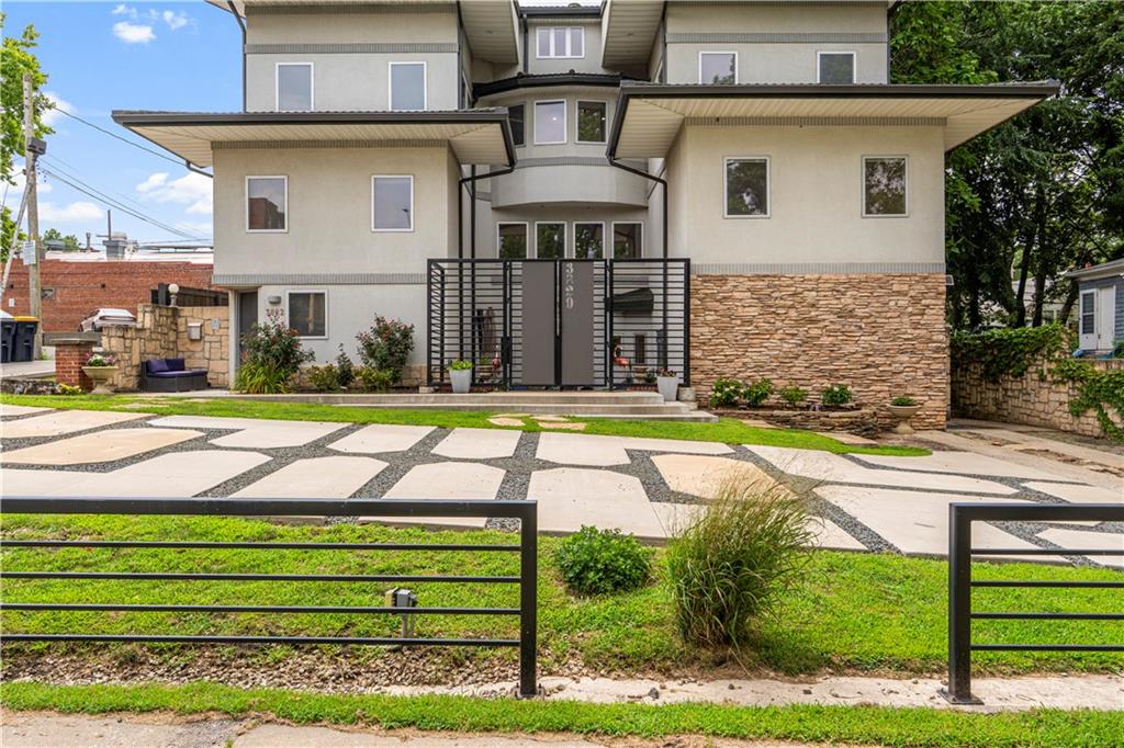 3820 Wyoming Street - Photo 1