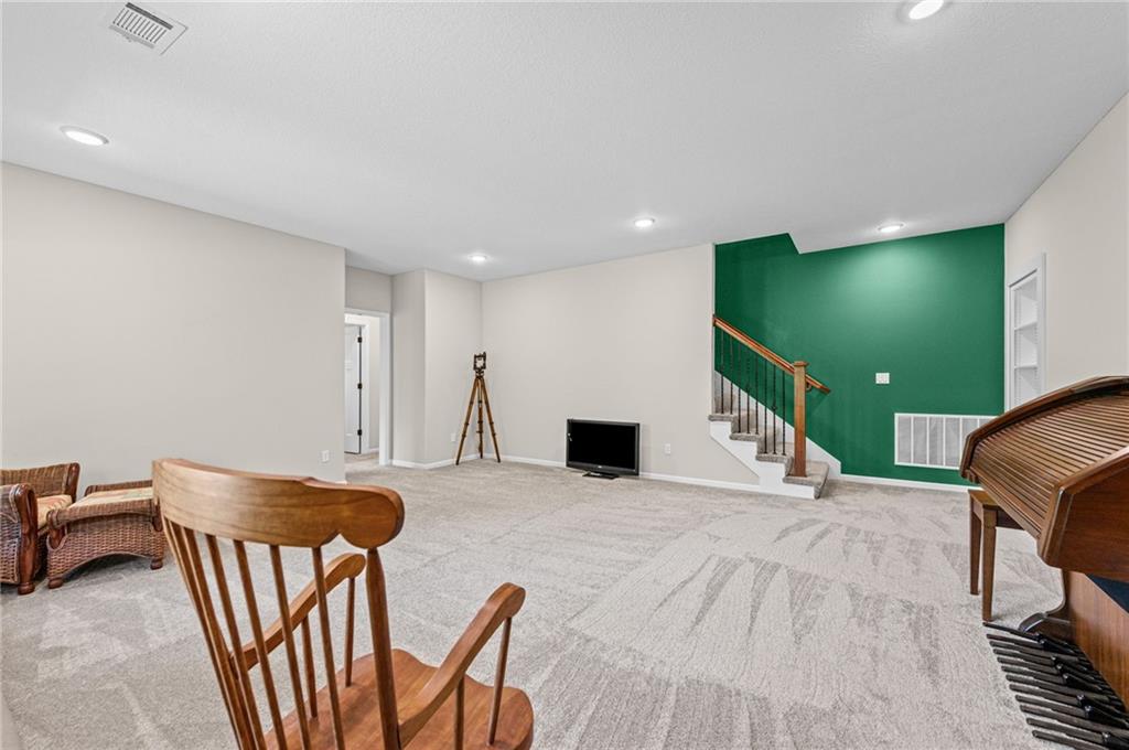 Thumbnail 21