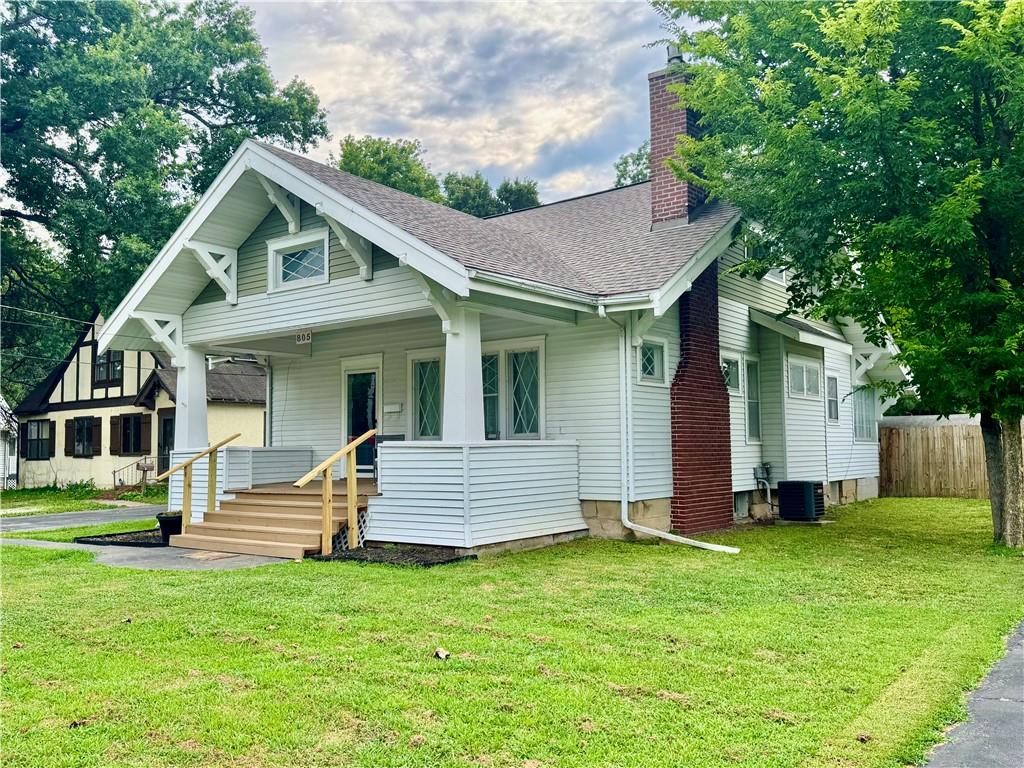 805 S 2nd Street - Photo 1