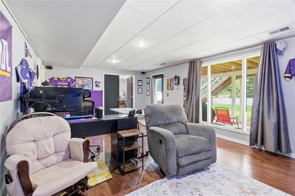 Thumbnail 15