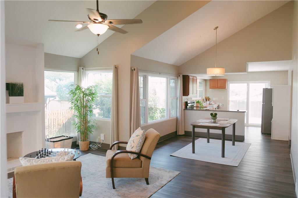 725 N 75th Terrace