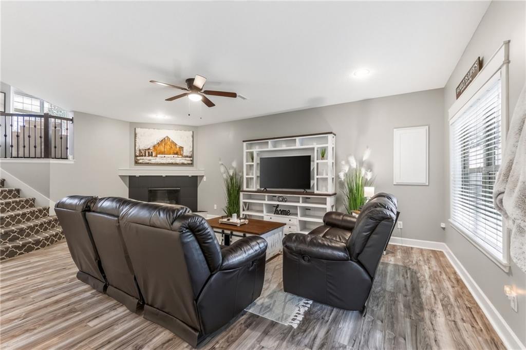 Thumbnail 21