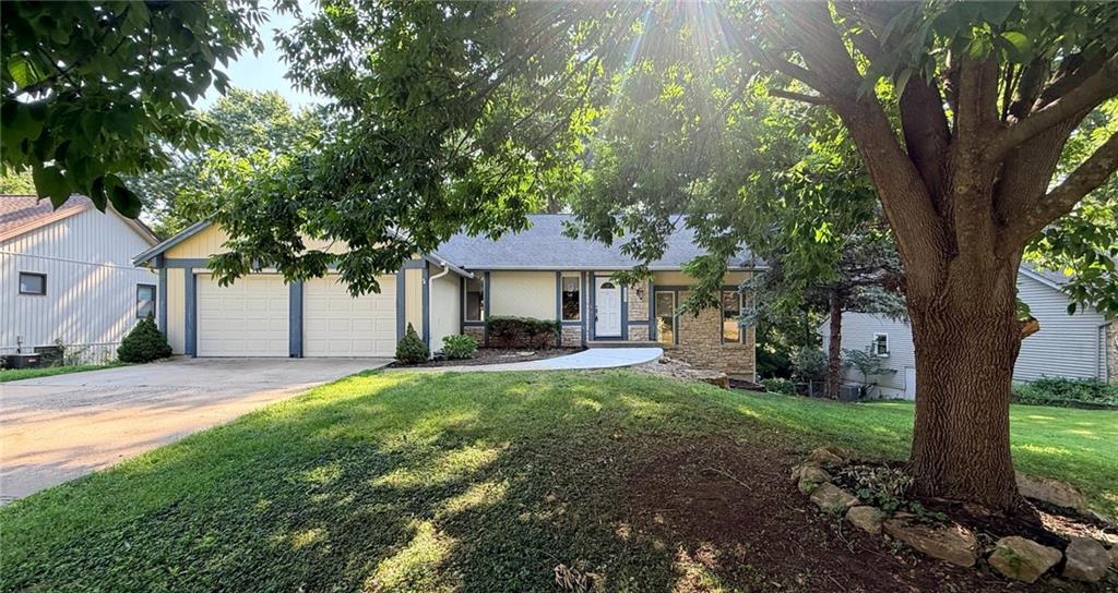6925 Long Avenue - Photo 1